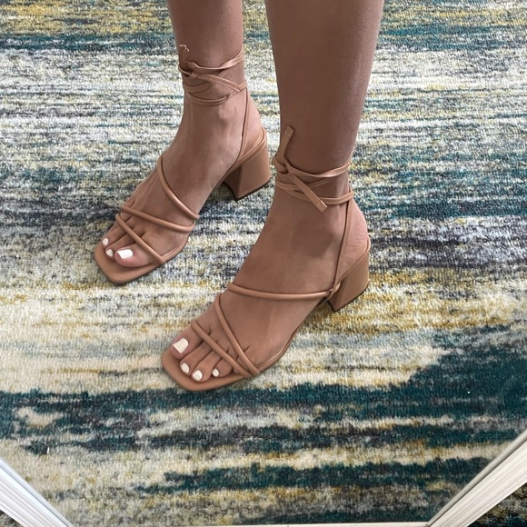 Nine West Gorg Ankle Wrap Block Heel 